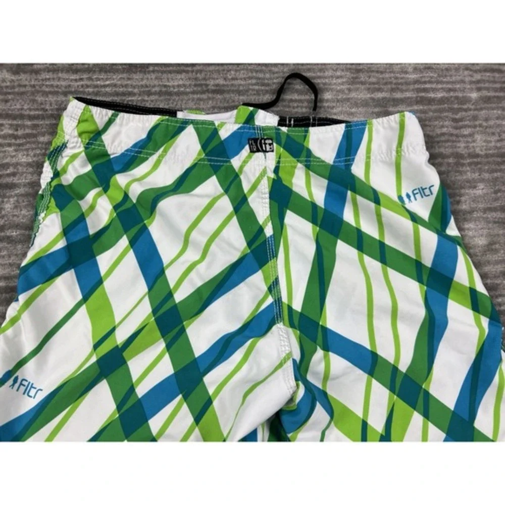 FLTR Shorts Mens 33 Multicolor Board Swim Trunks‎ Pockets Drawstring Outdoors